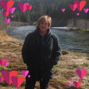 Meet your Posher, Georgia